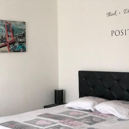 Les Cottages De Magny מראה חיצוני תמונה